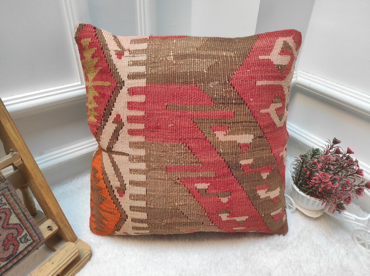 Handmade Kilim Pillow Cover: Bohemian Woven Rug, 16x16