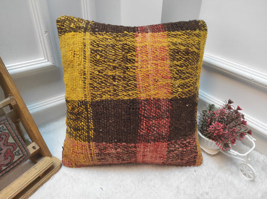 Handmade Kilim Pillow Cover: Upcycled Organic Wool, 16x16 inch