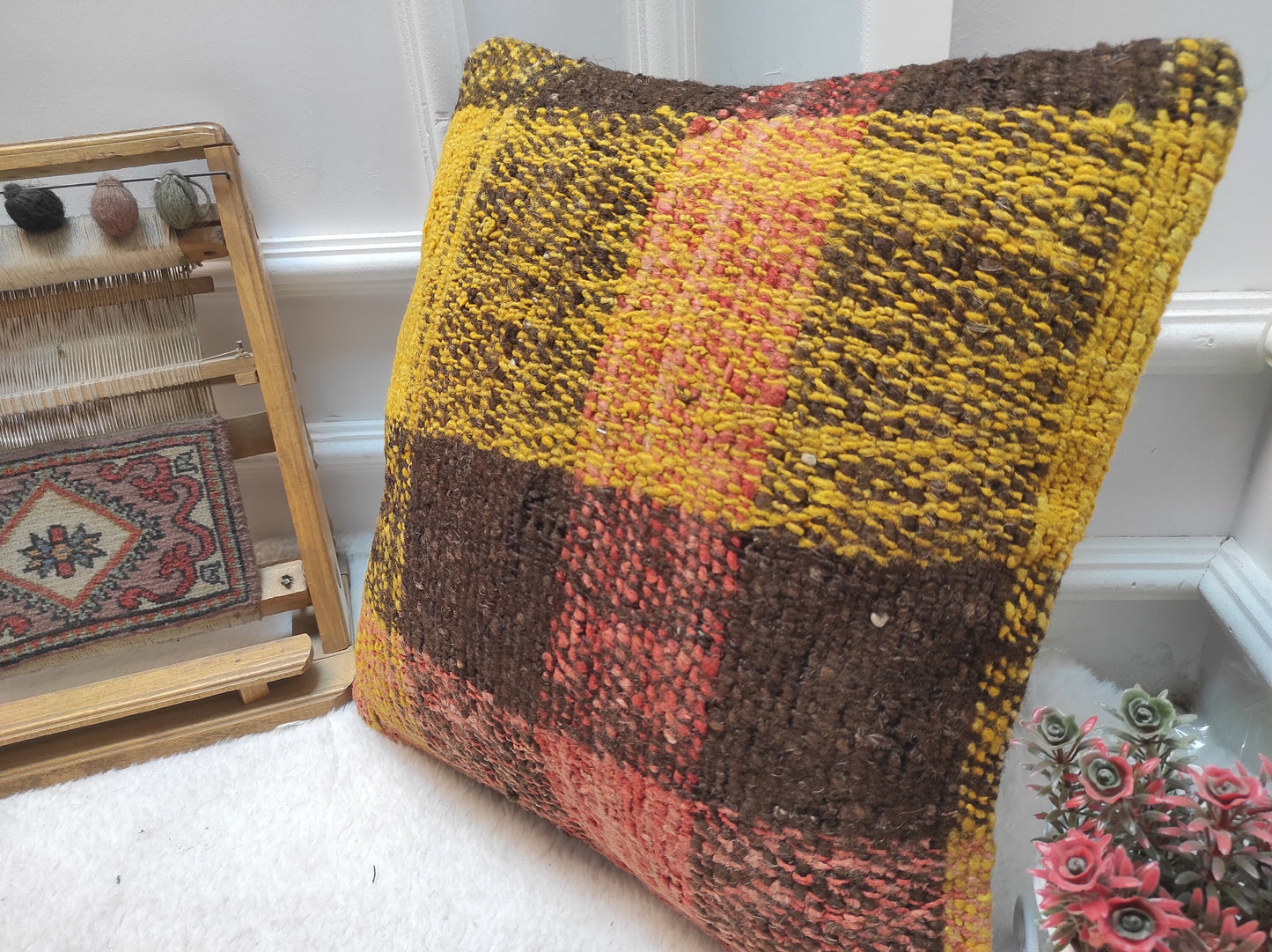 Handmade Kilim Pillow Cover: Upcycled Organic Wool, 16x16 inch