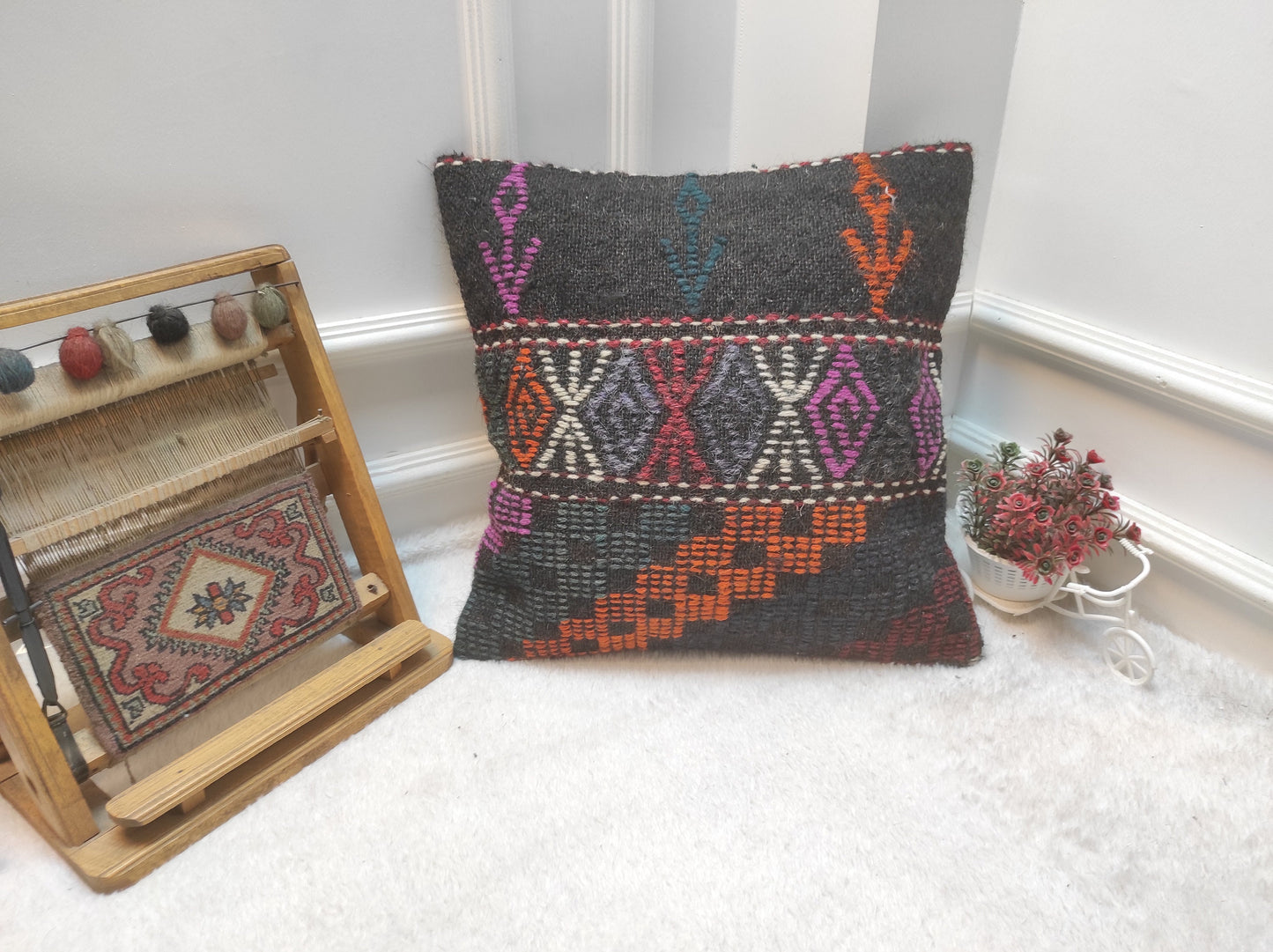 Handmade Kilim Pillow Cover: Upcycled Woven Rug, 18x18 inch