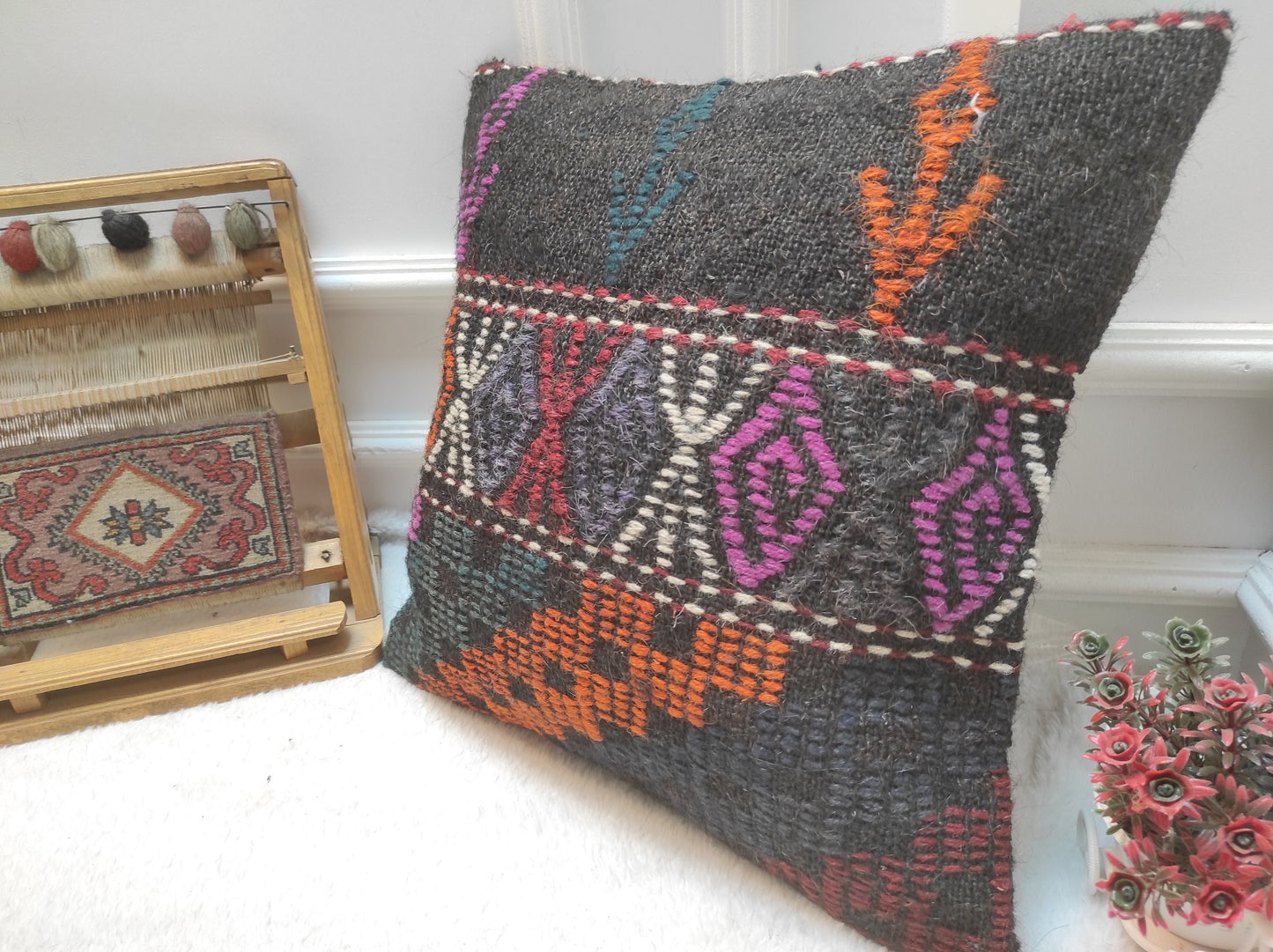 Handmade Kilim Pillow Cover: Upcycled Woven Rug, 18x18 inch