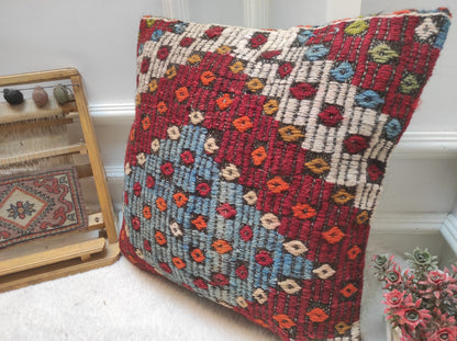 Handmade Kilim Pillow Cover: Upcycled Turkish Woven Rug (18x18 in)