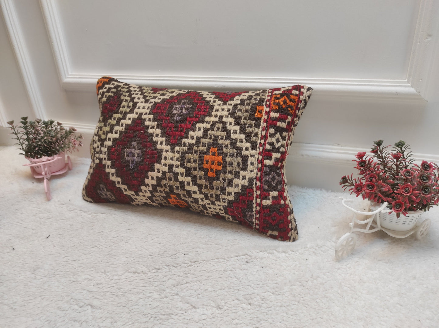 Handwoven Kilim Lumbar Pillow Cover: Antique Bohemian Accent (12x20 in)