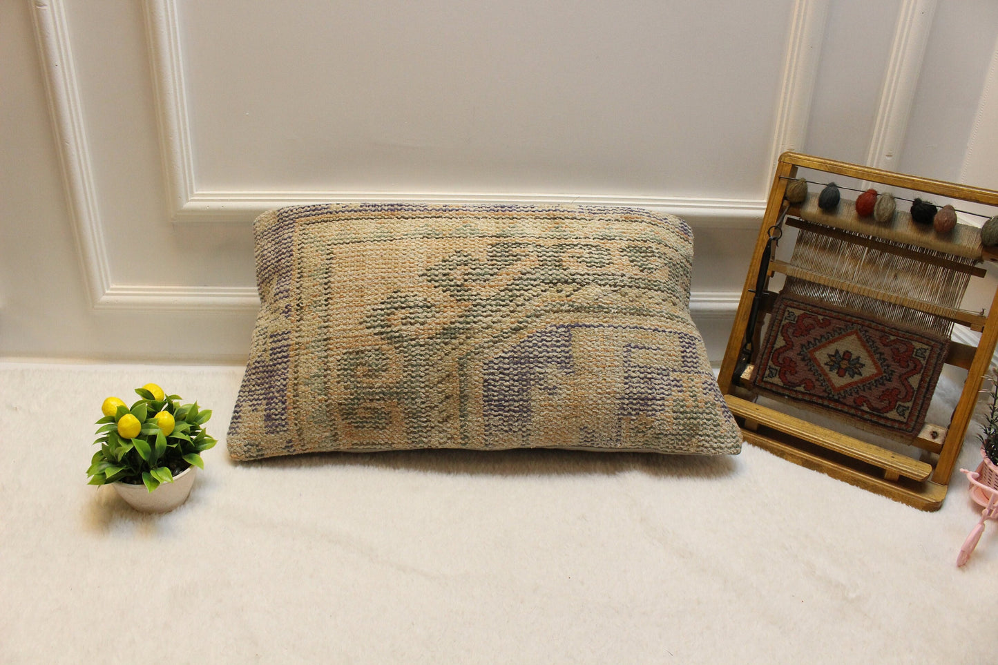 Handmade Kilim Lumbar Pillow Cover: Turkish Rug Pillow (12x24 inc)