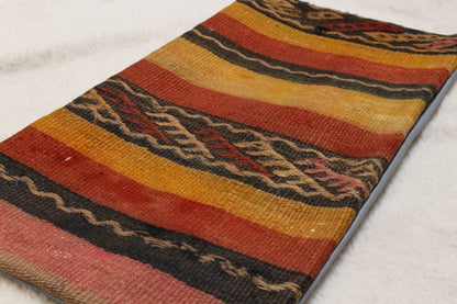 Handmade Kilim Pillow Cover: Upcycled Woven Rug, Bohemian Decor (30x60cm)