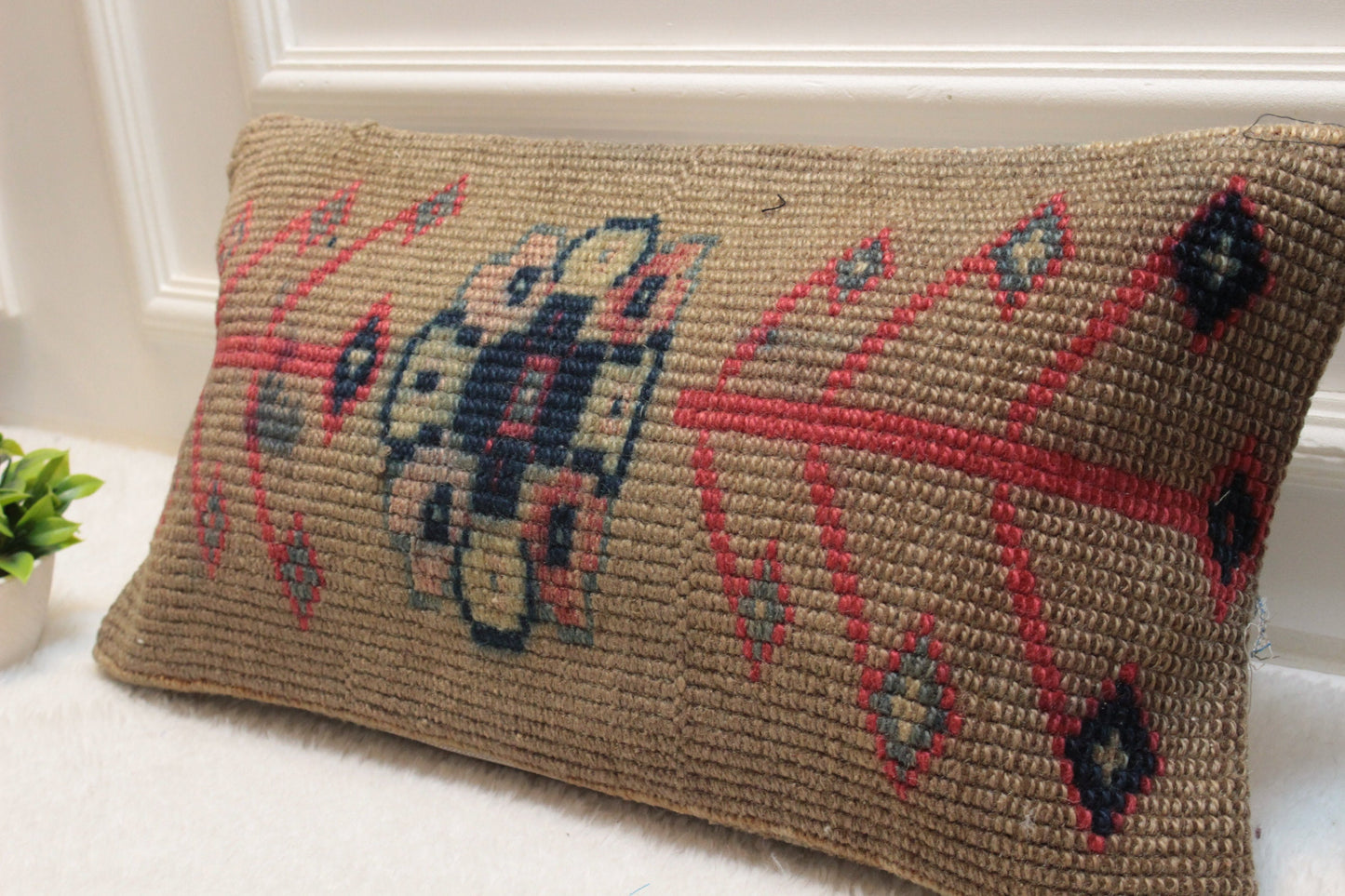 Handmade Kilim Lumbar Pillow Cover: Vintage Turkish Pillowcase (12x24 Inch)