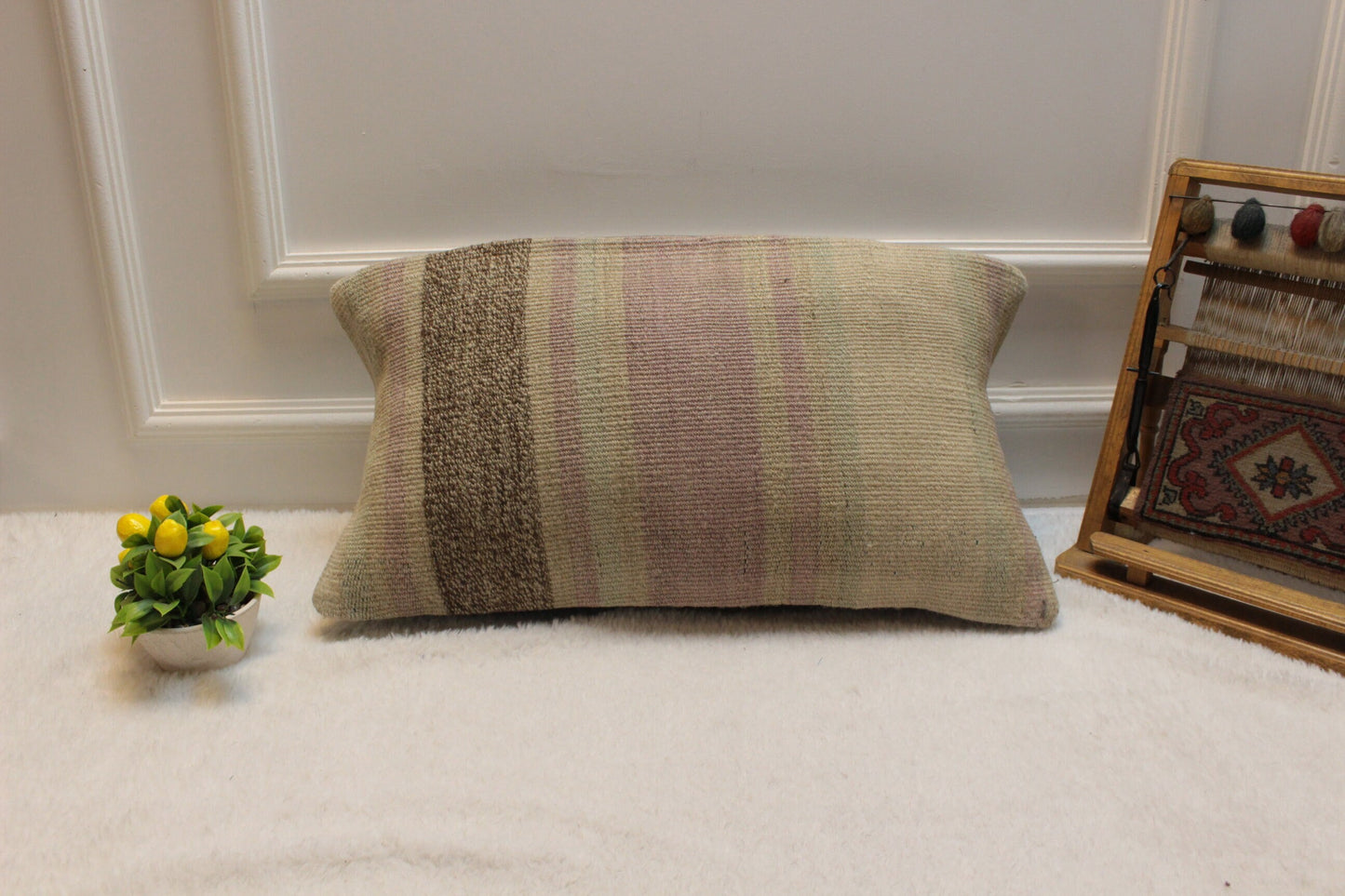 Handwoven Turkish Kilim Pillow Cover: Bohemian Beige Rug Cushion (12x24)