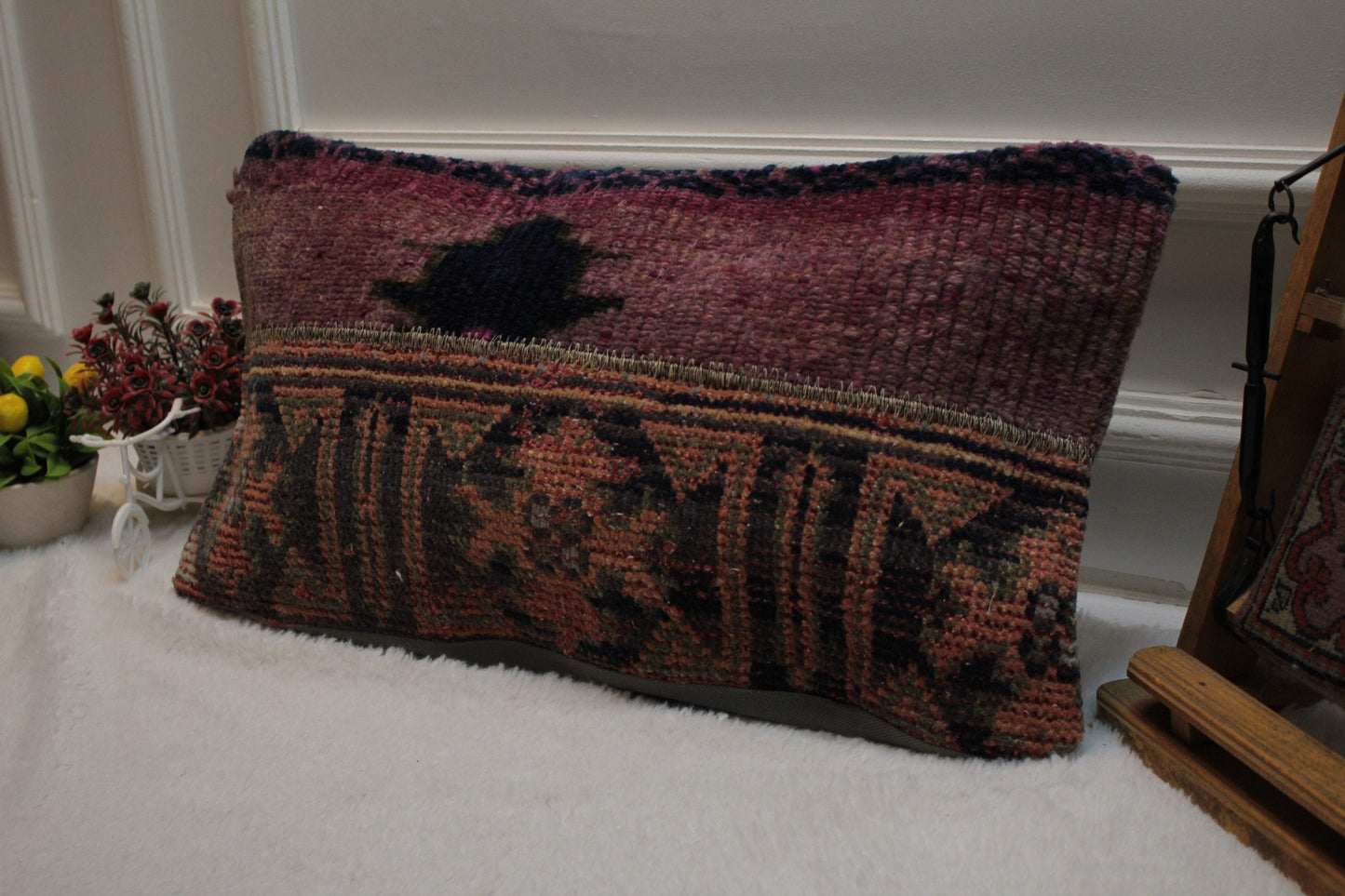 Handmade Turkish Rug Lumbar Pillow Cover: Organic Wool, 12x24 inc