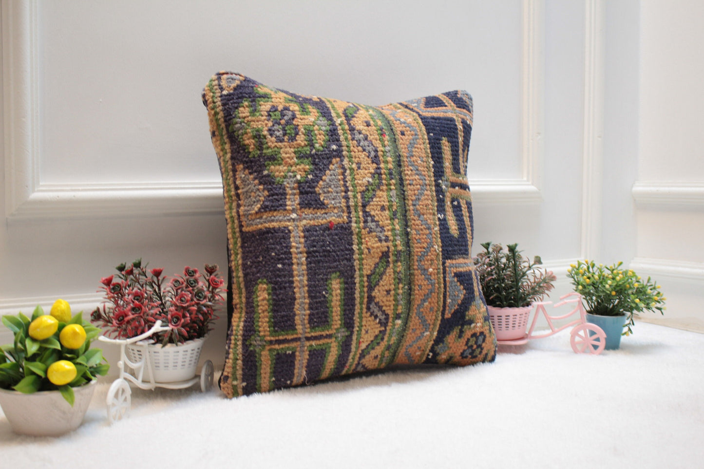 Handmade Turkish Kilim Pillow Cover: Upcycled Woven Rug, Boho Decor (16x16 inch)