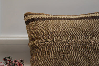 Handmade Kilim Pillow Cover: Vintage Turkish Wool, 16x16 inch