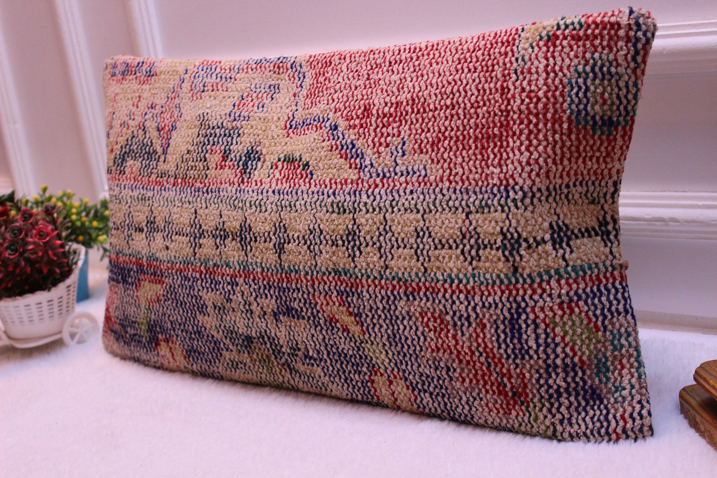 Vintage Anatolian Kilim Pillow Cover: Handmade Wool Lumbar Pillow (12x24 inc)
