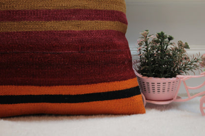 Handmade Kilim Pillow Cover: Boho Home Decor, 16x16 inch