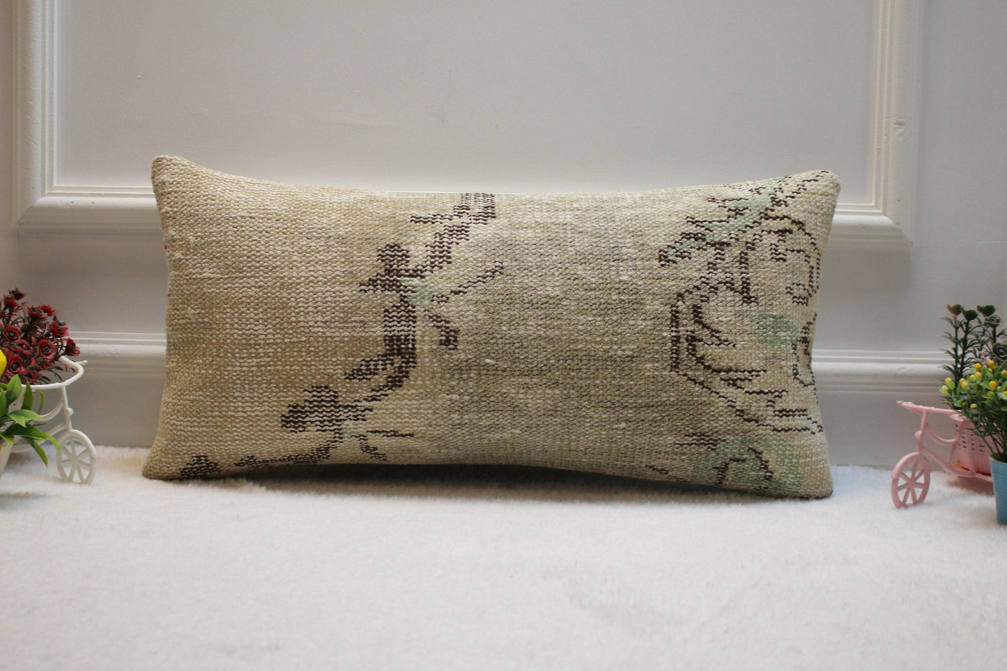 Vintage Turkish Rug Lumbar Pillow Cover: 12x24 inc, Beige Brown