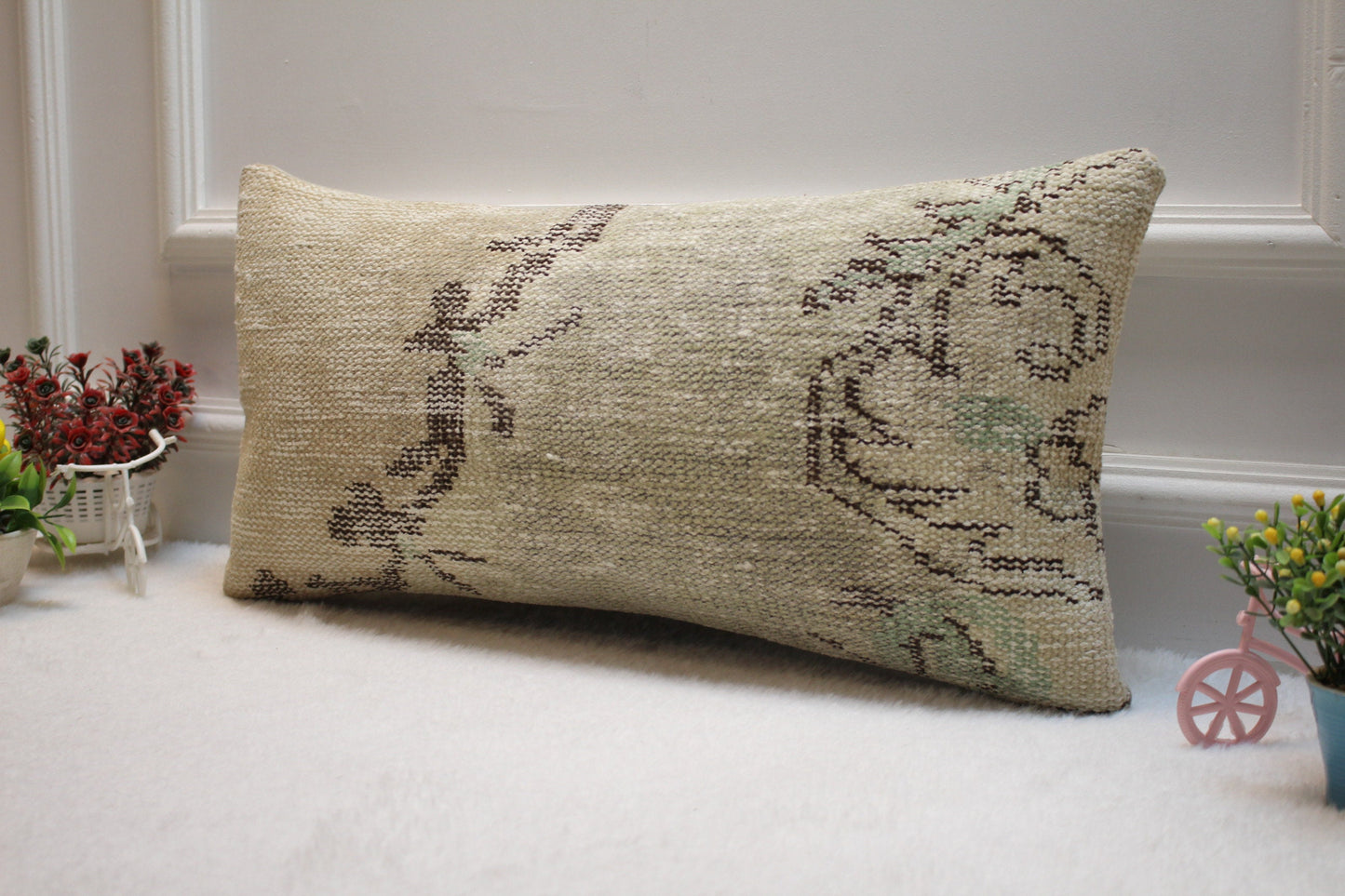 Vintage Turkish Rug Lumbar Pillow Cover: 12x24 inc, Beige Brown