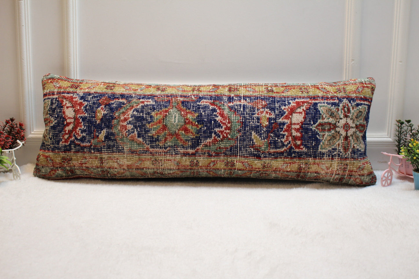 Vintage Turkish Rug Lumbar Pillow Cover: Ethnic Woven Wool, 12x36 inch