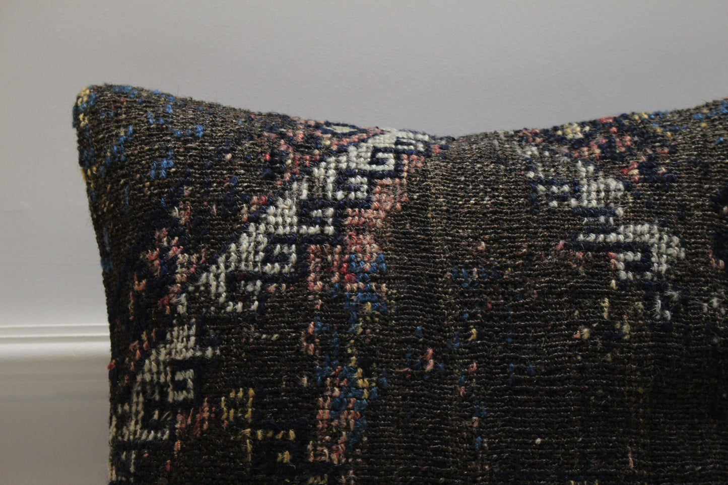 Handmade Kilim Pillow Cover: Upcycled Woven Rug, Black (16x16 in)