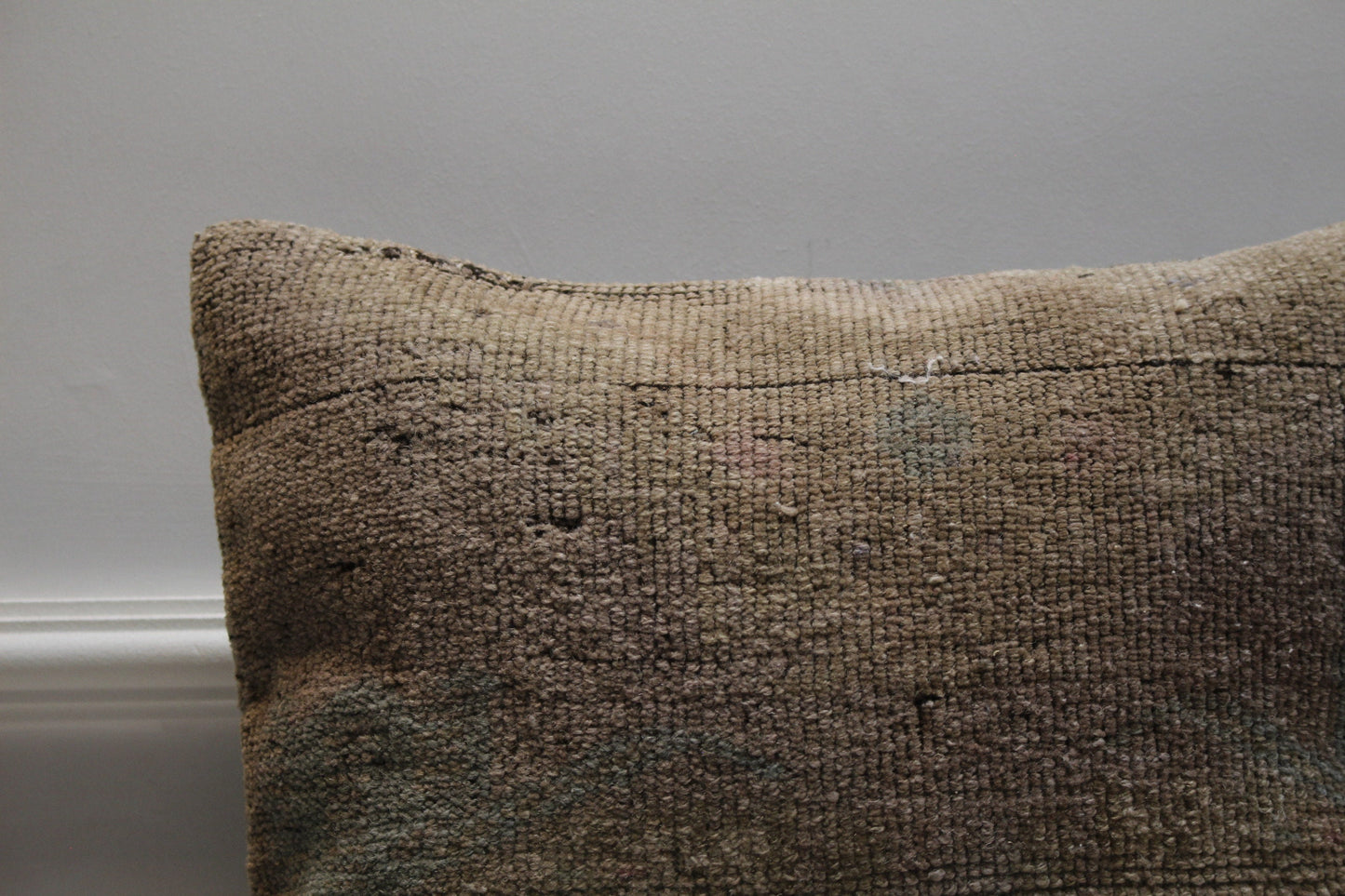 Vintage Turkish Rug Pillow Cover: 16x16 Organic Wool Kilim