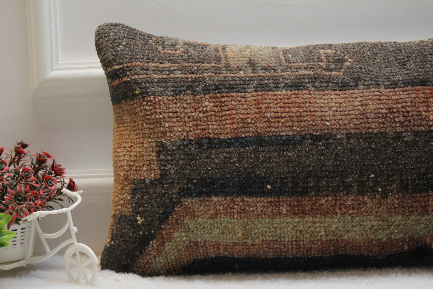 Handmade Turkish Kilim Lumbar Pillow Cover: Organic Wool Rug, 12x24 inc
