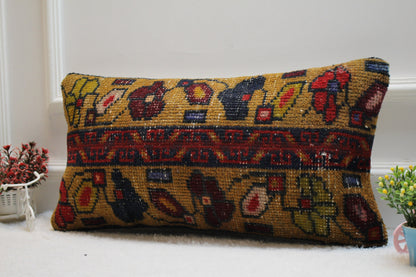 Floral Kilim Lumbar Pillow Cover: Upcycled Turkish Rug, 12x24 inch