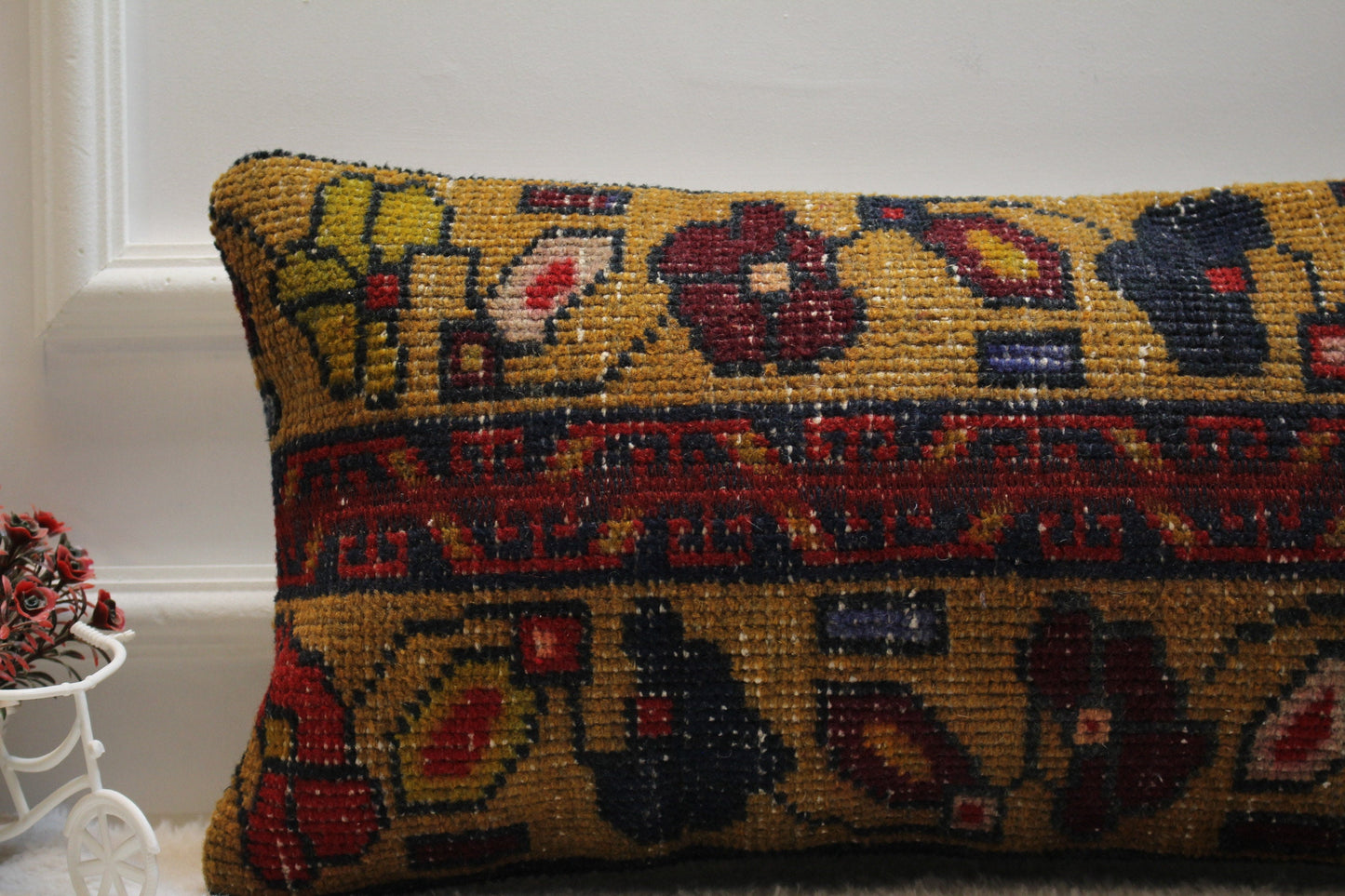 Floral Kilim Lumbar Pillow Cover: Upcycled Turkish Rug, 12x24 inch
