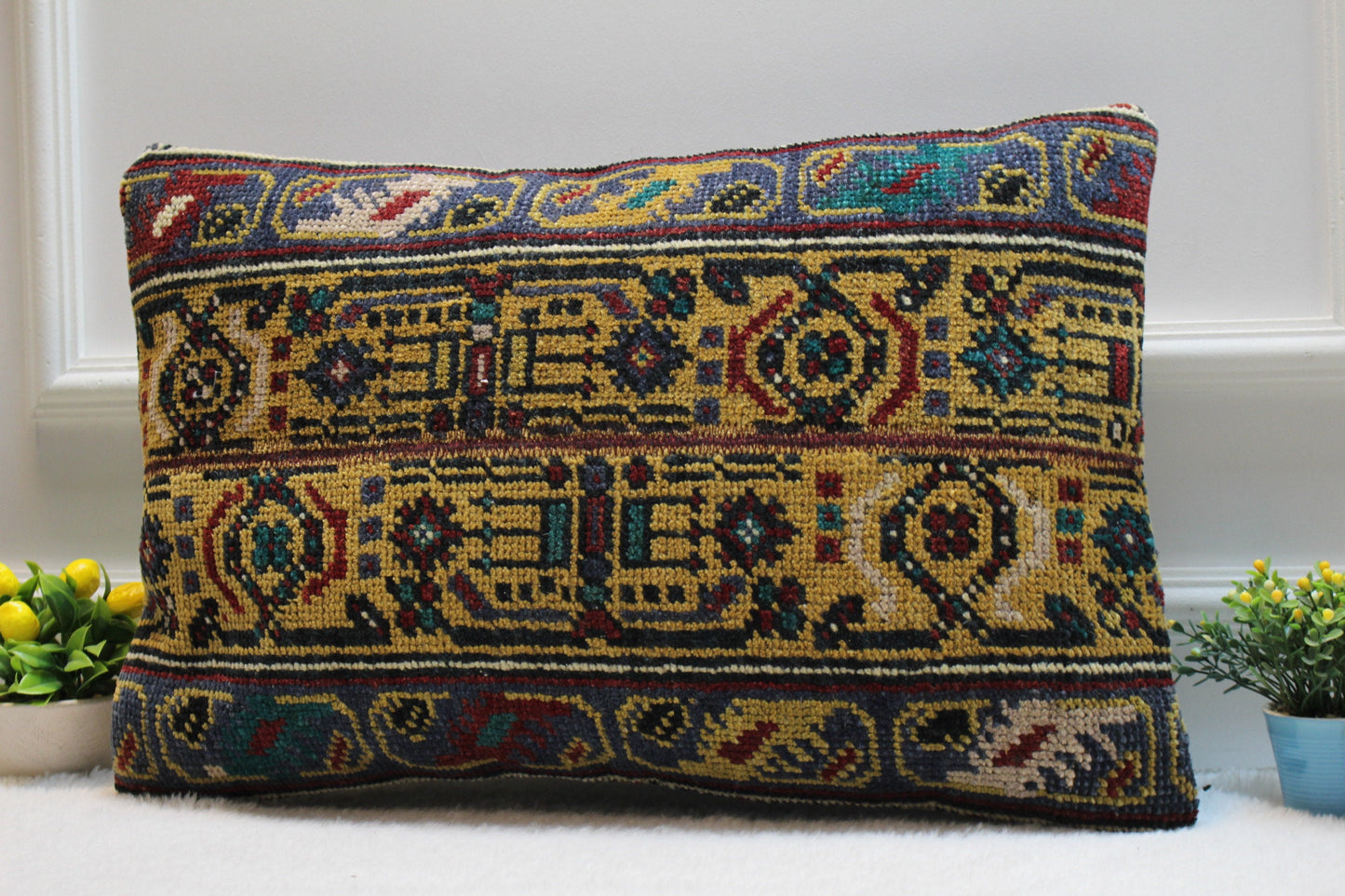 Handmade Lumbar Kilim Pillow Cover: Vintage Turkish Rug, 16x24 inc