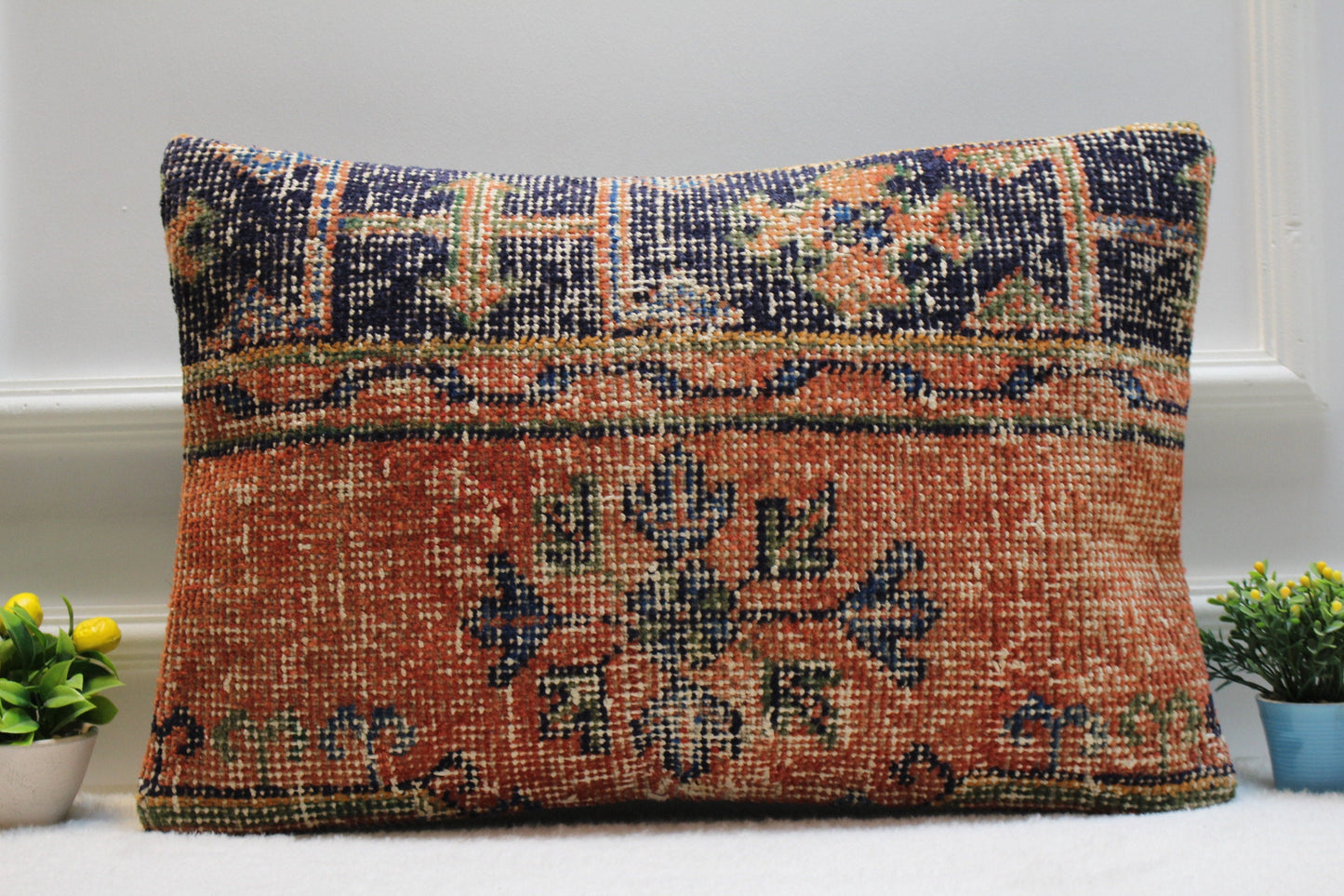 Vintage Turkish Rug Pillow Cover: Handmade Kilim Lumbar Pillow (16x24 inch)