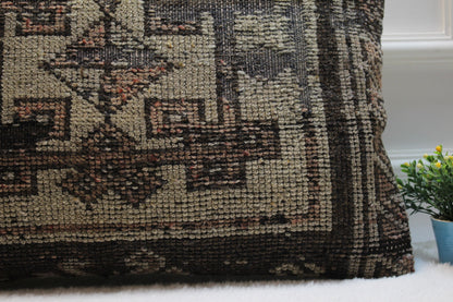Handmade Kilim Lumbar Pillow Cover: Vintage Turkish Rug, 16x24 inch