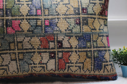 Floral Turkish Rug Lumbar Pillow Cover: Handmade Wool Pillow Case (16x24 in)
