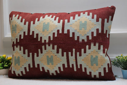 Geometric Kilim Lumbar Pillow Cover: Vintage Turkish Rug, 16x24 inch