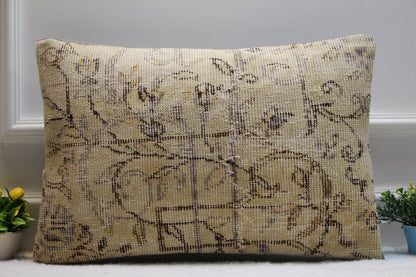 Floral Kilim Pillow Cover: Upcycled Woven Rug, Beige Brown (16x24 in)