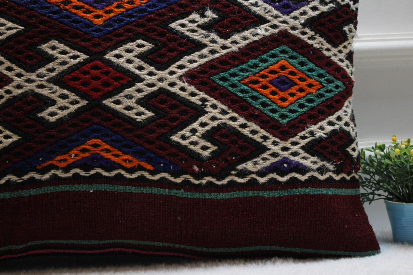 Handmade Turkish Kilim Pillow Cover: Ethnic Woven Wool (16x24 inc)