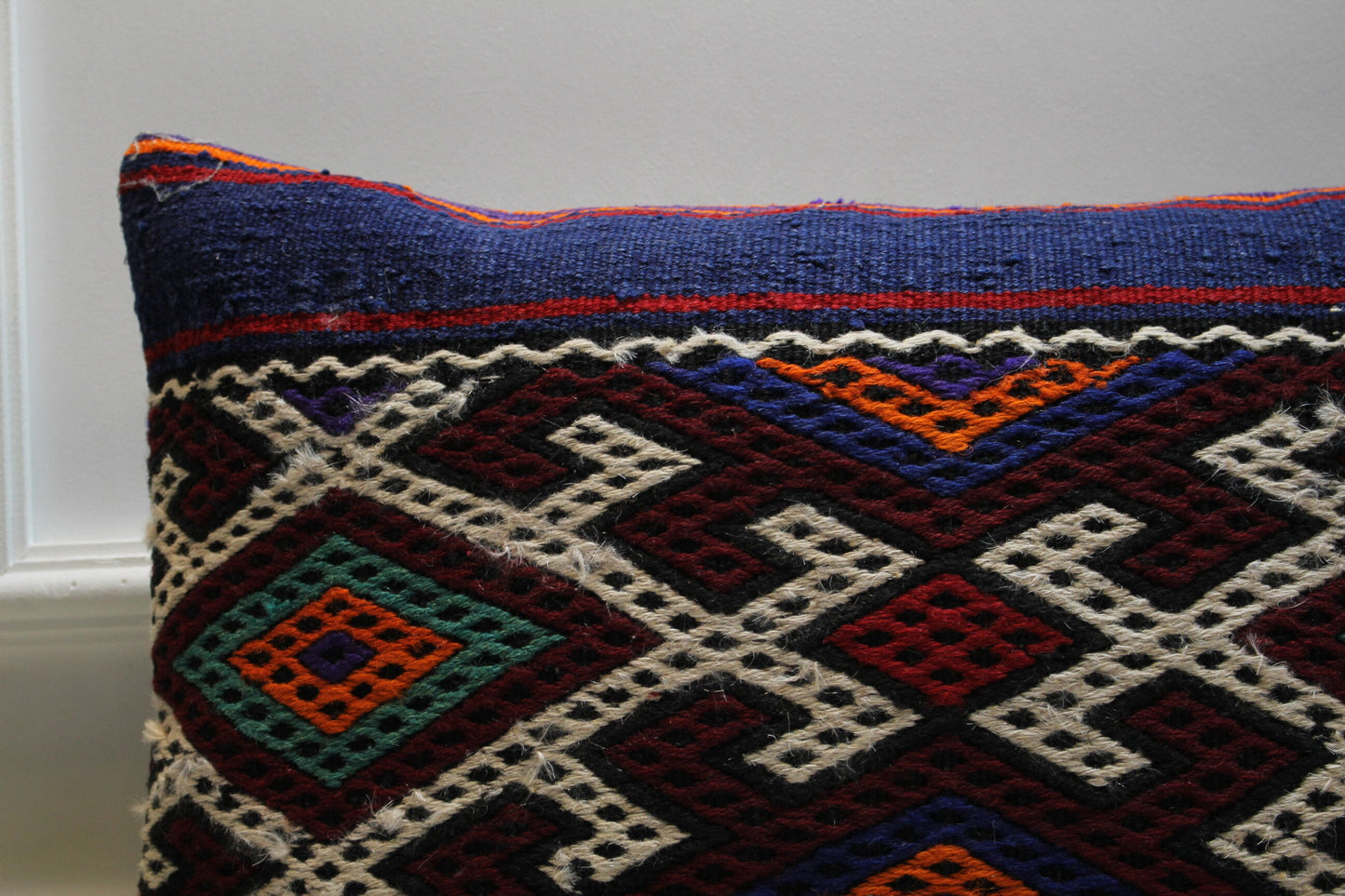 Handmade Turkish Kilim Pillow Cover: Ethnic Woven Wool (16x24 inc)