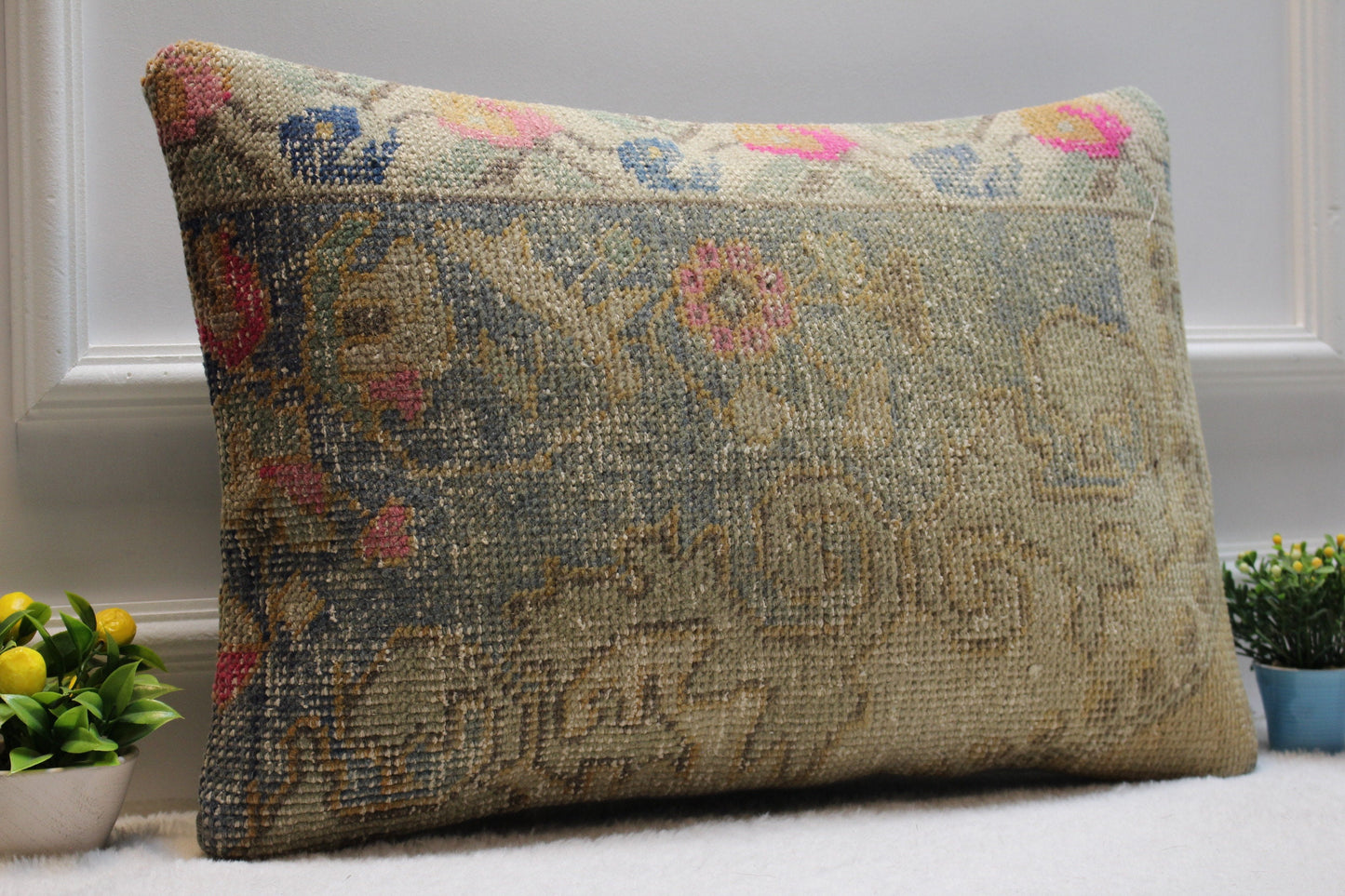 Handmade Vintage Turkish Rug Pillow Cover: Organic Wool, 16x24 inch