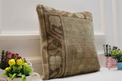 Handmade Turkish Rug Pillow Cover: Vintage Kilim, 16x16 inch
