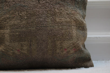 Vintage Turkish Rug Pillow Cover: 16x16 Organic Wool Kilim