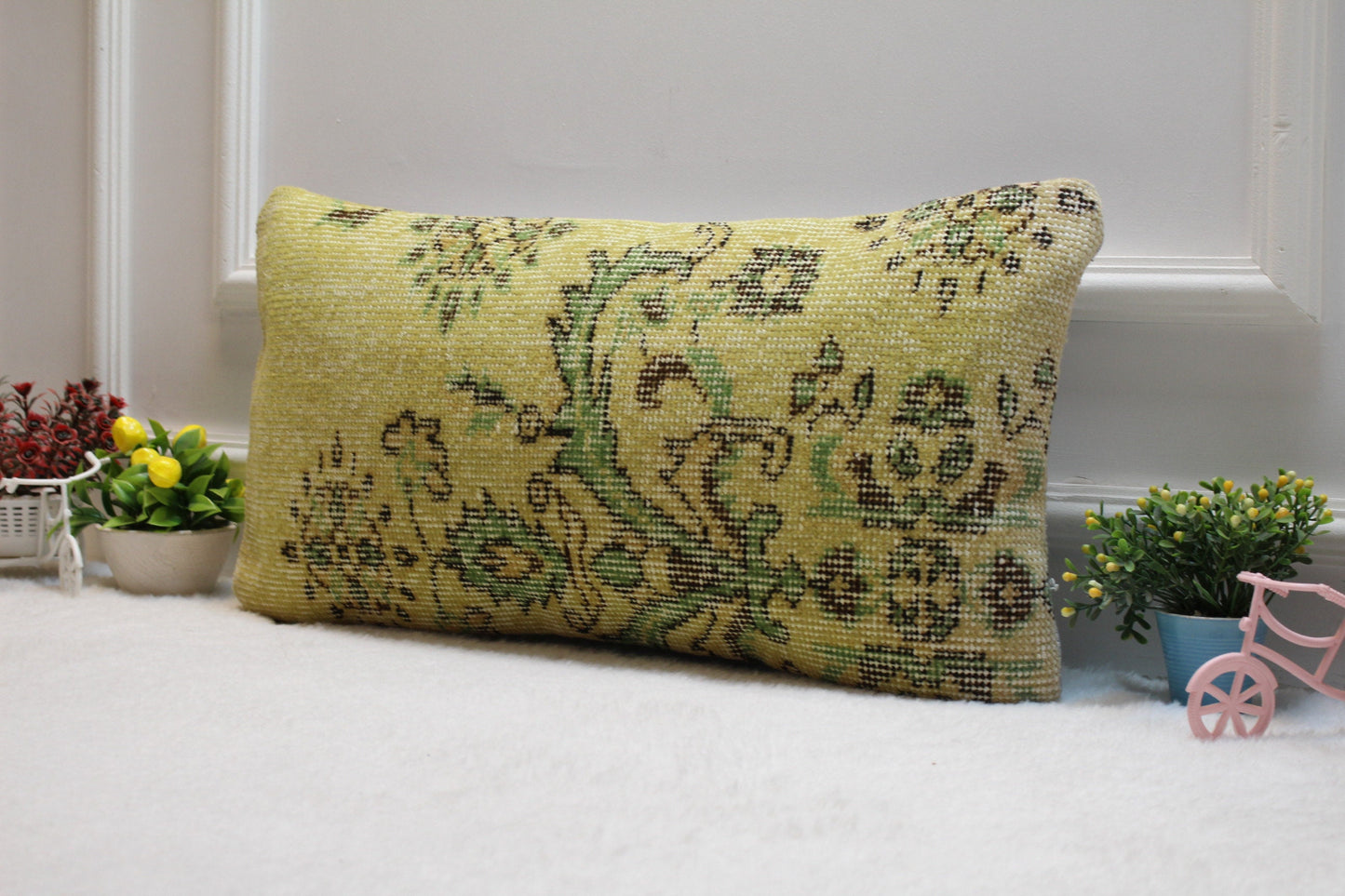 Beige & Green Kilim Lumbar Pillow – Handmade Rug Cushion Cover, 12x24 Inch