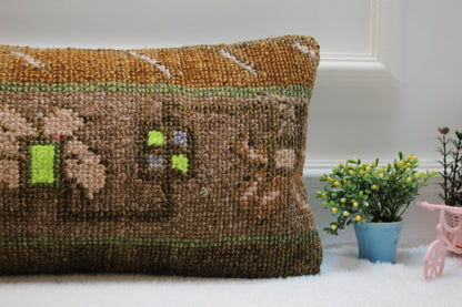 Handmade Kilim Pillow Cover: Upcycled Vintage Wool Rug, 12x24 inch