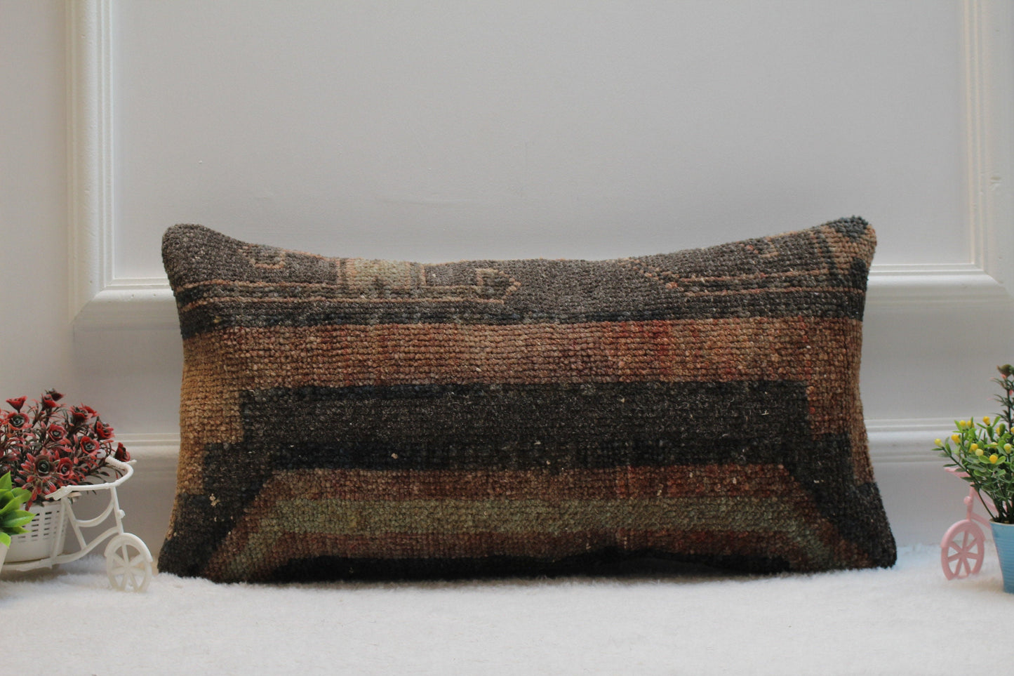 Handmade Turkish Kilim Lumbar Pillow Cover: Organic Wool Rug, 12x24 inc
