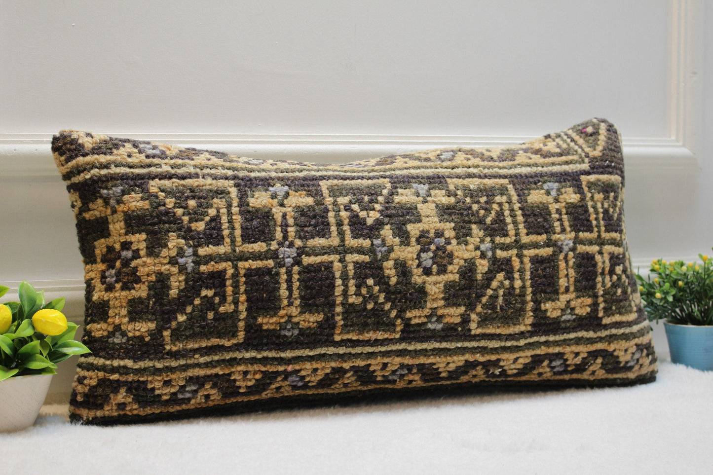 Geometric Kilim Pillow Cover: Upcycled Woven Rug, 12x24 inch
