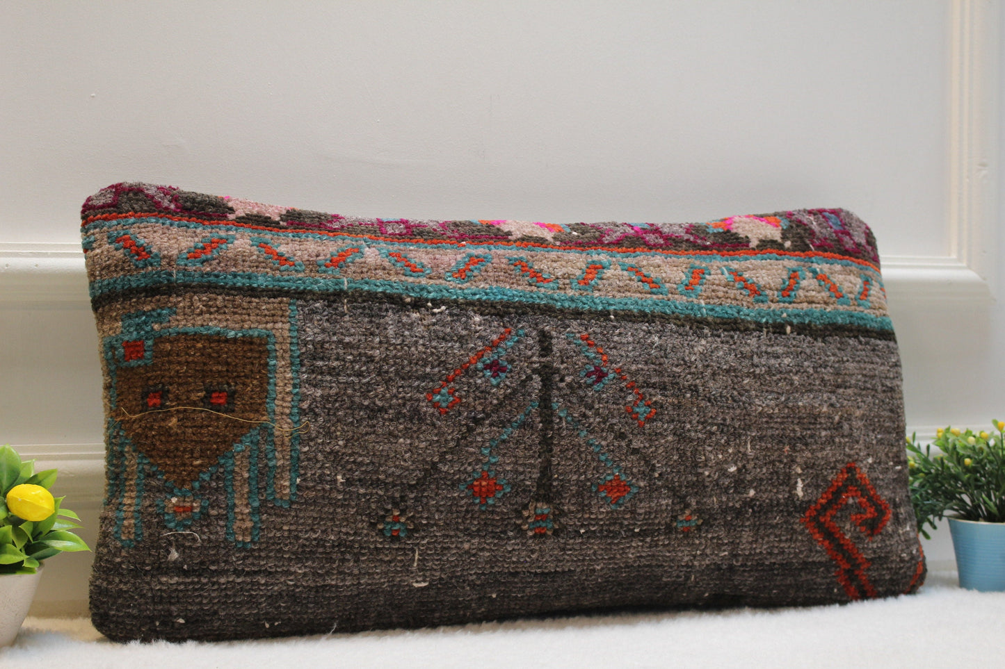 Handmade Gray Wool Lumbar Pillow Cover: Vintage Turkish Rug, 12x24 inc