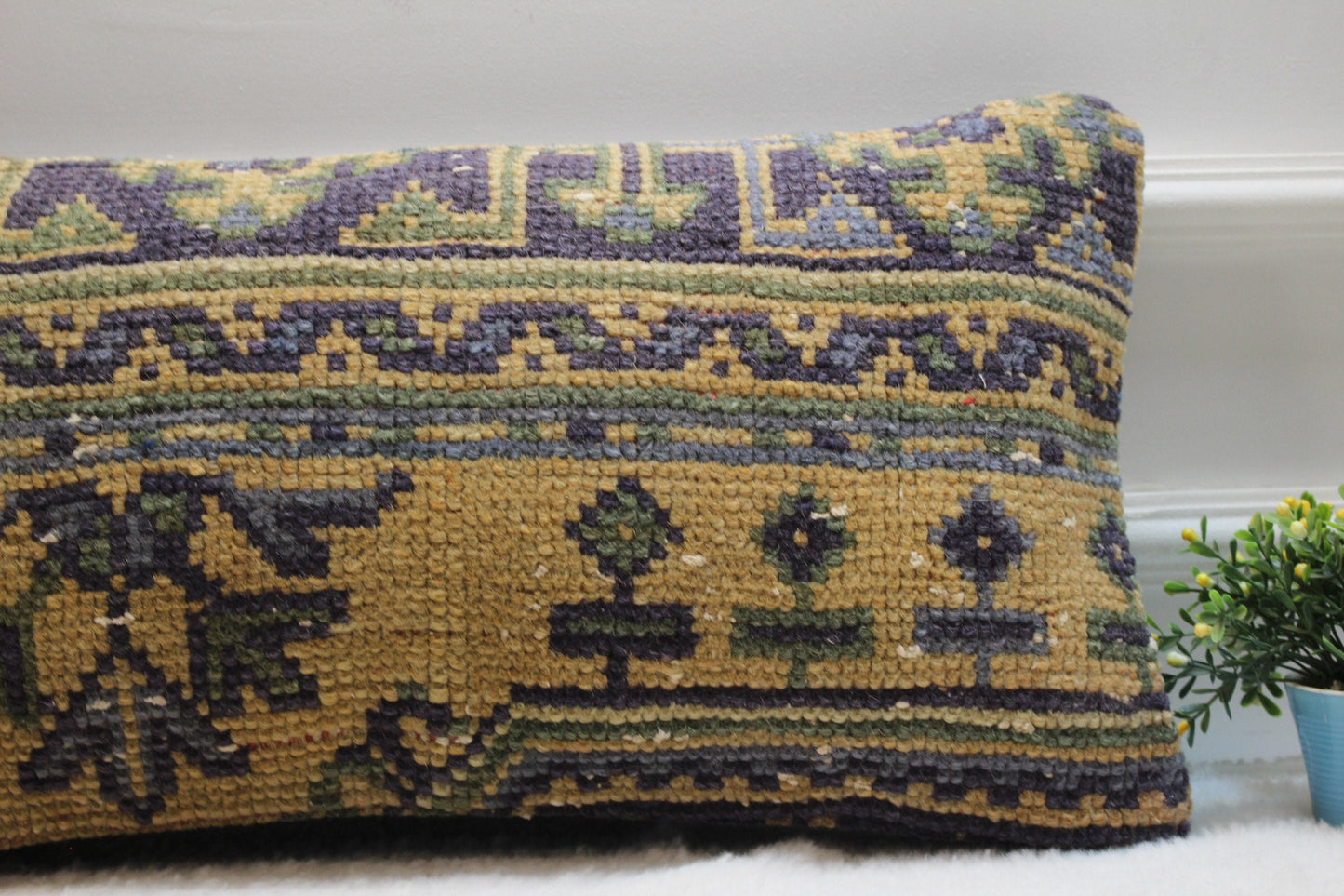 Handmade Turkish Rug Lumbar Pillow Cover: Vintage Wool (12x24 inc)