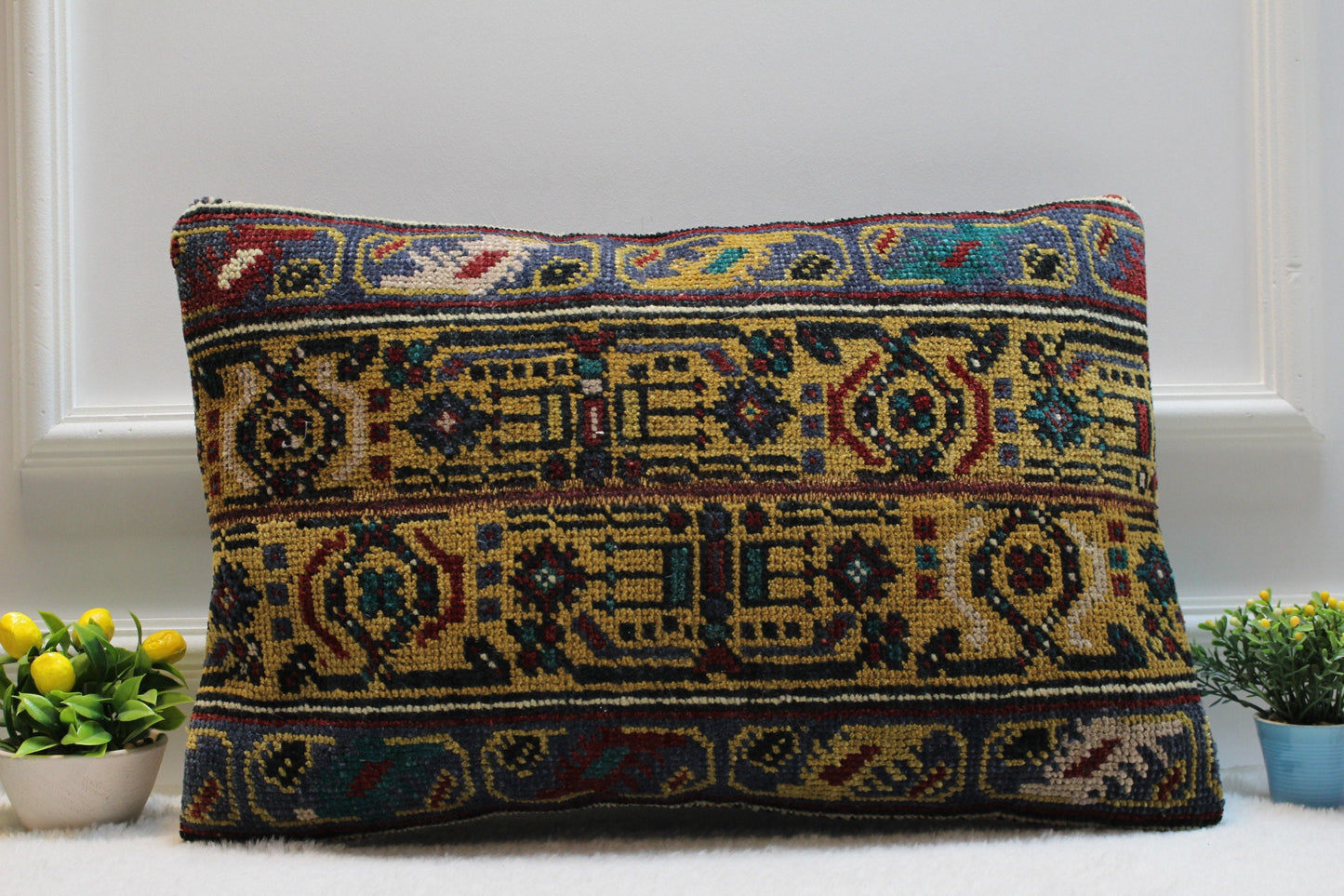 Handmade Lumbar Kilim Pillow Cover: Vintage Turkish Rug, 16x24 inc