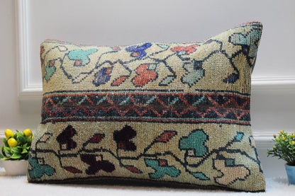 Floral Kilim Pillow Cover (16x24 in): Organic Wool Turkish Rug, Boho Decor