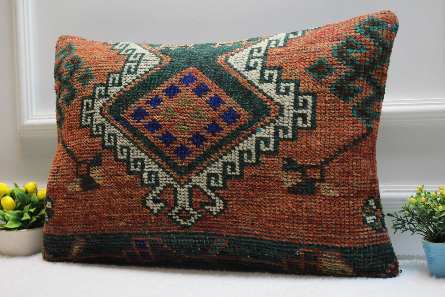 Vintage Turkish Rug Pillow Cover: Handmade Kilim Lumbar Pillow (16x24 in)
