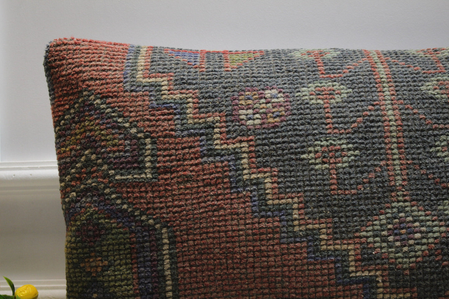 Handmade Kilim Lumbar Pillow Cover: Upcycled Turkish Rug (16x24 in)