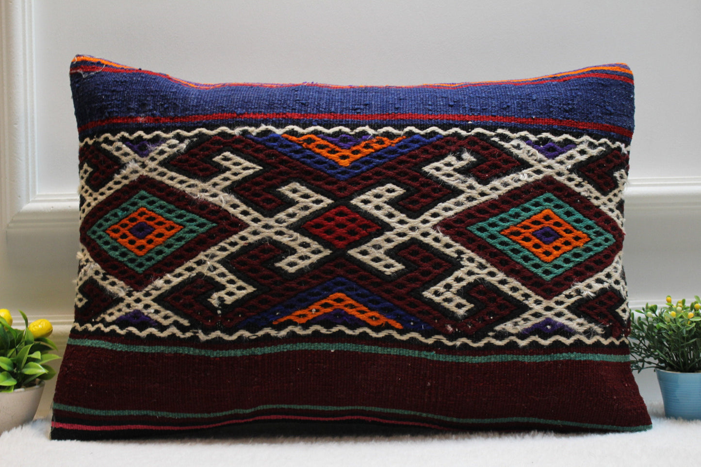 Handmade Turkish Kilim Pillow Cover: Ethnic Woven Wool (16x24 inc)