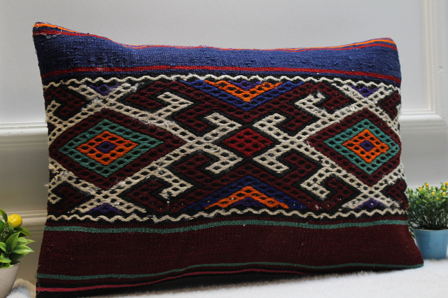 Handmade Turkish Kilim Pillow Cover: Ethnic Woven Wool (16x24 inc)
