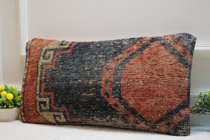Vintage Turkish Rug Pillow Cover (12x24 inc)
