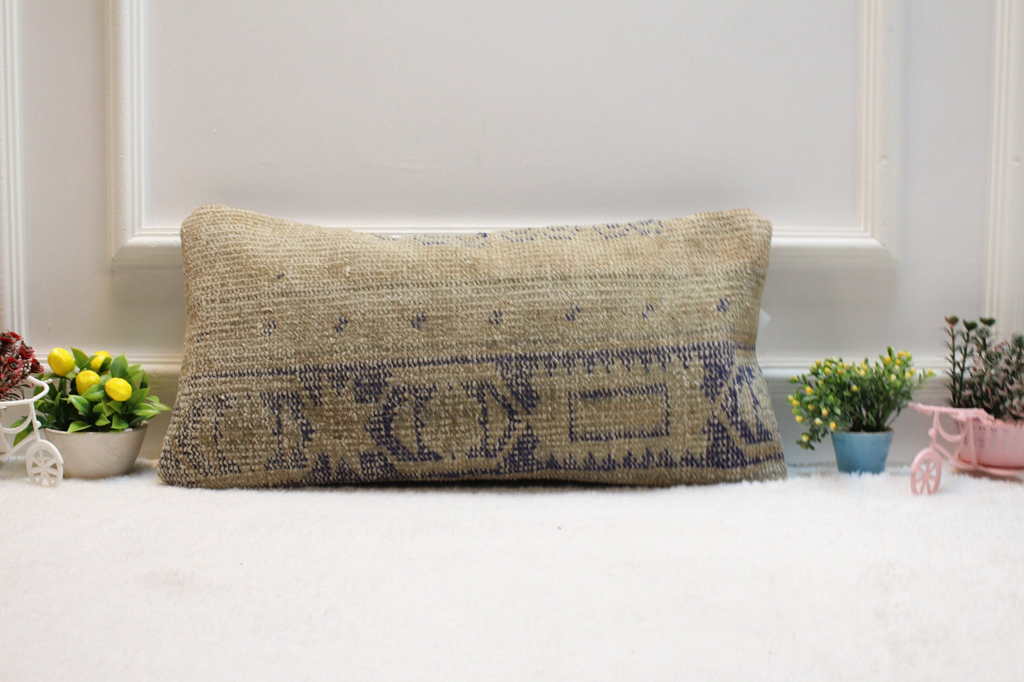 Handmade Beige Kilim Lumbar Pillow Cover: Upcycled Woven Rug, 12x24 inc