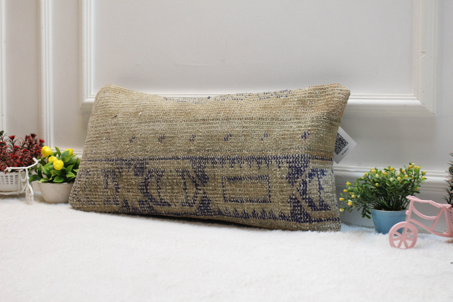 Handmade Beige Kilim Lumbar Pillow Cover: Upcycled Woven Rug, 12x24 inc